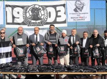 Beşiktaşlılar Tavşanlı İbrahim Düvenli Okulu’Nda
