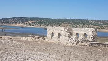 Beşkarış Barajında Su Seviyesi Alarmı
