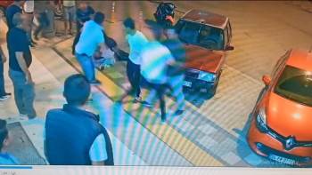 Bıçaklı Kavgada Gözaltına Alınan Zanlılar Adli Kontrol Şartı İle Serbest Bırakıldı
