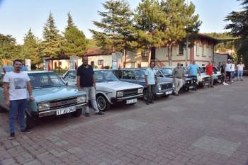 Bilecik, 80 İlden Gelen Klasik Otomobil Tutkunlarına Ev Sahipliği Yapacak
