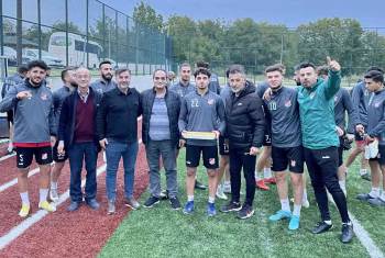 Bilecik 1969 Spor Kulübü Zorlu İstanbul Deplasmanı Öncesi Son Antrenmanına Çıktı
