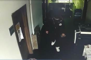 Bilecik Belediyesi’Nde Yaşanan Hırsızlık Güvenlik Kamarasına Yansıdı
