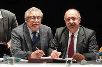 Bilecik Belediyesi’Nden İşçilerine Yüzde 100 Zam
