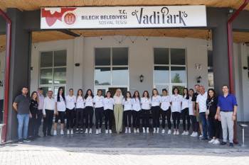 Bilecik Belediyesi Spor Kulübü Kadın Voleybol Takımının Yeni Sezon Fikstürü Belli Oldu
