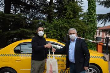 Bilecik Belediyesinden Dolmuş Ve Taksi Şoförlerine "Moral Destek Paketi"
