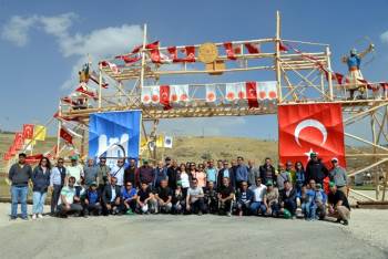 Bilecik Ekibi Nemrut Dağında
