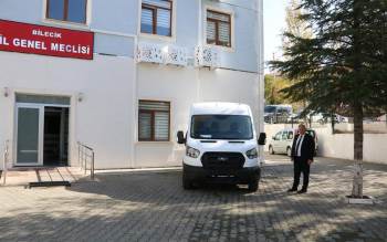 Bilecik İl Özel İdaresi’Nden Afad’A Araç Desteği
