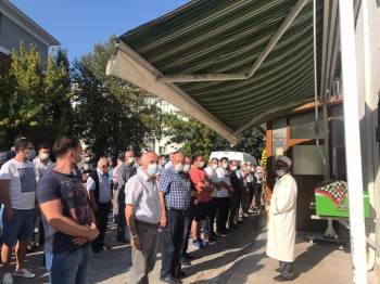 Bilecik’İn Sevilen İsmi Naciye Atak Hayatını Kaybetti
