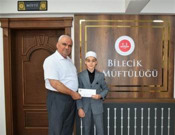 Bilecik Kur’An-I Kerimi Yüzünden Güzel Okuma Yarışması Düzenlendi
