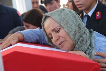 Bilecik Şehidi Bilgen Son Yolculuğuna Uğurlandı
