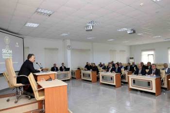 Bilecik’Te ‘Seçim Güvenlik Tedbirleri Toplantısı’ Yapıldı
