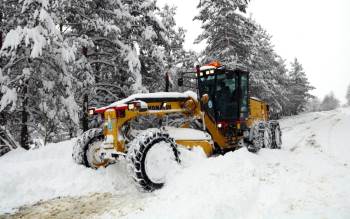 Bilecik’Te 102 Köy Yolu Ulaşıma Kapandı
