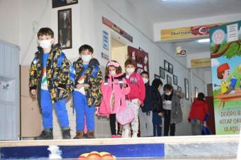 Bilecik’Te 18 Bin 600 Öğrenci Yüz Yüze Eğitime Başladı
