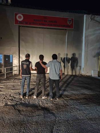 Bilecik’Te 3 Ayrı Suçtan 23 Yıl 3 Ay 5 Gün Hapis Cezasıyla Aranan Şüpheli Yakalandı
