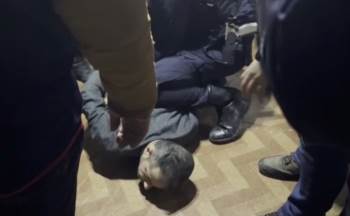 Bilecik’Te 31 Yıl Hapis Cezası Bulunan Cezaevi Firarisi Gizli Bölmede Yakalandı
