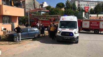 Bilecik’Te 4 Katlı Bina Yangınında 3’Ü Çocuk, 1’İ Hamile 2 Kadın Dumandan Etkilendi
