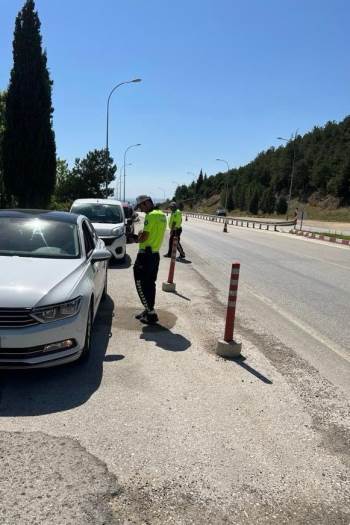 Bilecik’Te 78 Araç Sürücüsüne 85 Bin 258 Tl Para Cezası
