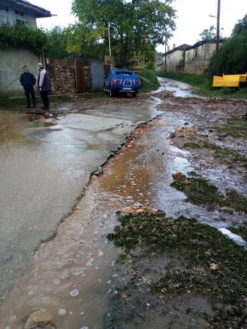 Bilecik’Te Aşırı Yağış Sele Sebep Oldu
