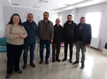 Bilecik’Te Berber Ve Kuaförlere Hijyen Eğitimi Verildi
