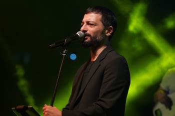 Bilecik’Te Binlerce Kişi Mehmet Erdem Konserinde Coştu
