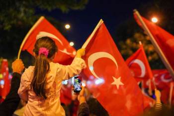 Bilecik’Te Binlerce Kişi Şehitler İçin "Sessiz Yürüyüş" Yaptı
