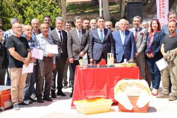 Bilecik’Te Bu Yıl 233 Ton Bal Hasadı Bekleniyor
