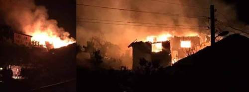 Bilecik'te büyük yangın: 3 Ev kül oldu, 4 kişi...