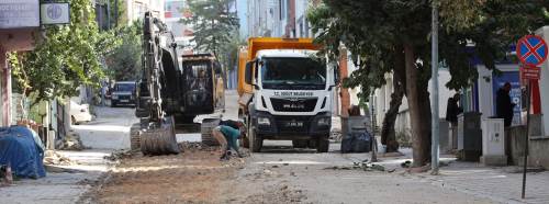 Bilecik’te cadde ve sokaklar yenileniyor