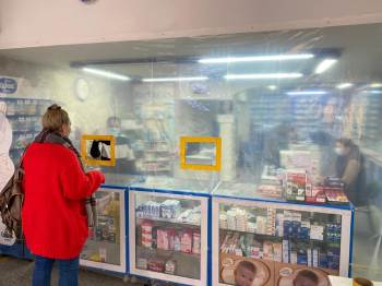 Bilecik’Te Eczacıdan Korona Virüse Karşı Naylonlu Önlem
