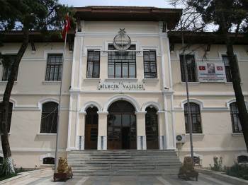 Bilecik’Te Engelli Ve Hamile Kamu Çalışanları 2 Gün İdari İzinli Sayılacak
