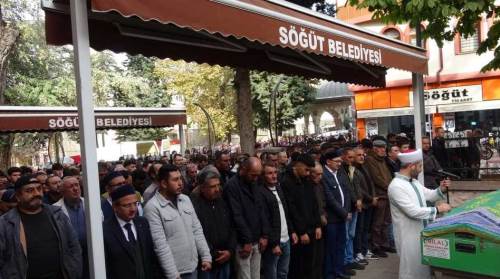 Bilecik'te eşi tarafından öldürülen kadın gözyaşlarıyla uğurlandı