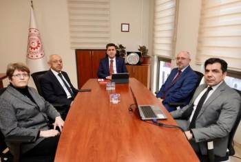 Bilecik’Te Faaliyet Gösteren Sanayicilerin Şehirle Entegrasyonu Sağlanacak
