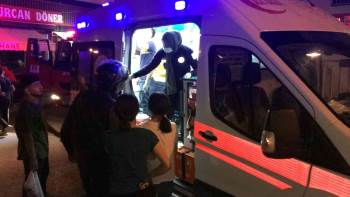 Bilecik’Te İş Yerinde Çıkan Yangında 1 Kişi Dumandan Etkilendi
