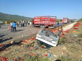 Bilecik’Te Kamyon İle Kamyonet Çarpıştı: 3 Yaralı
