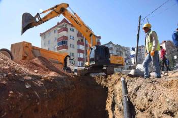 Bilecik’Te Kanalizasyon Ve Altyapı Çalışması 215 Gündür Devam Ediyor
