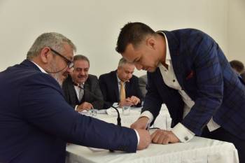 Bilecik’Te Katlı Otopark 20 Bin Liraya 10 Yıllığına Kiralandı
