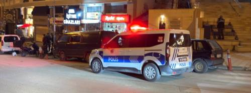 Bilecik'te kıskançlık krizi kanlı bitti: Kalçasından bıçaklandı