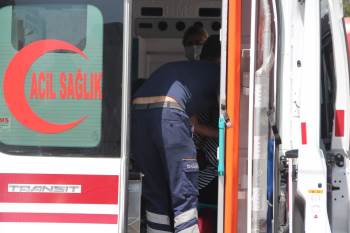 Bilecik’Te Motosiklet Devrildi: 1 Yaralı
