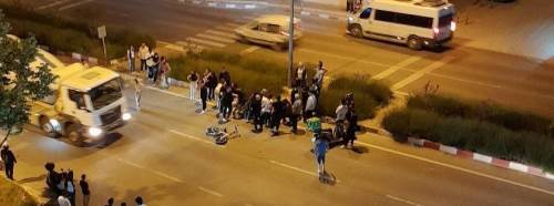 Bilecik'te motosiklet ile elektrikli bisiklet çarpıştı: 1'i ağır 3 yaralı