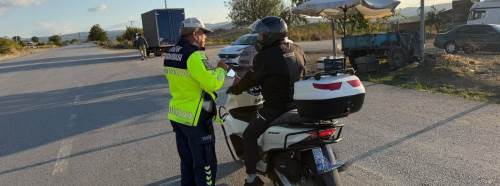 Bilecik’te motosikletlere sıkı denetim: 2 sürücüye ceza