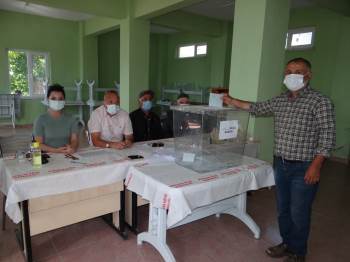 Bilecik’Te Muhtarlık Seçimi Heyecanı Yaşandı
