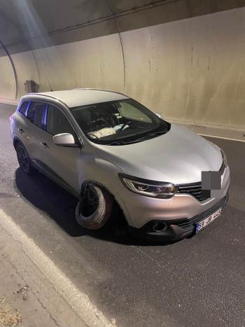 Bilecik’Te Osmangazi Tüneli İçinde Yaşanan Kazada 2 Çocuk Yaralandı
