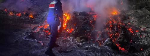 Bilecik’te otluk alanda çıkan yangın korkuttu