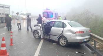 Bilecik’Te Otomobil İle Tır Çarpıştı, 1 Kişi Yaralandı
