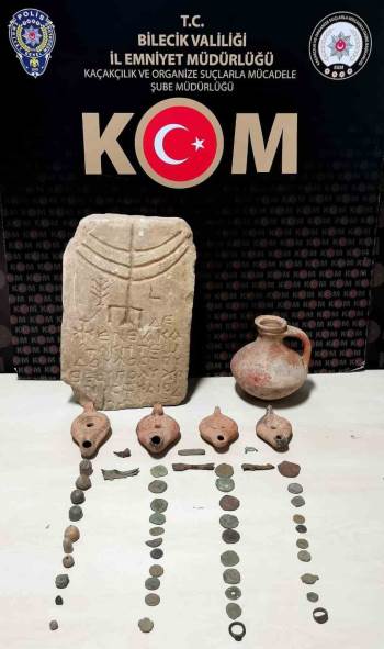 Bilecik’Te Roma Dönemine Ait Çok Sayıda Objeler Ele Geçirildi
