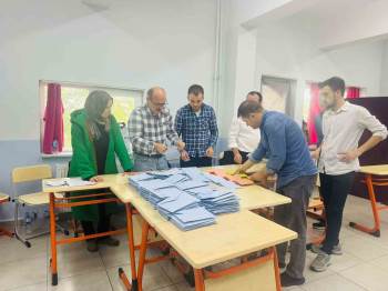 Bilecik’Te Seçim Sorunsuz Bir Şekilde Sona Erdi, Oy Sayma İşlemleri Başladı
