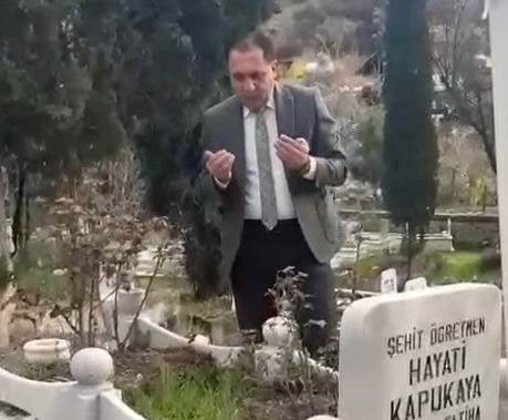 Bilecik’te şehit öğretmen Hayati Kapukaya kabri başında anıldı
