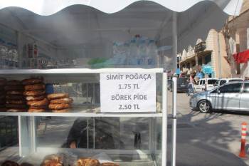 Bilecik’Te Simit Ve Poğaçaya Zam Geldi
