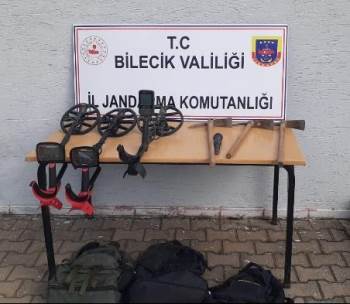 Bilecik’Te Tarihi Eser İçin Kazı Yapanlara Suçüstü
