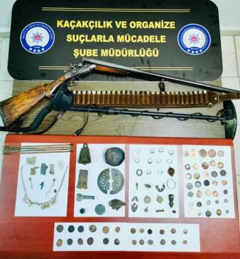 Bilecik’Te Tarihi Eser Kaçakçısı Suçüstü Yakalandı
